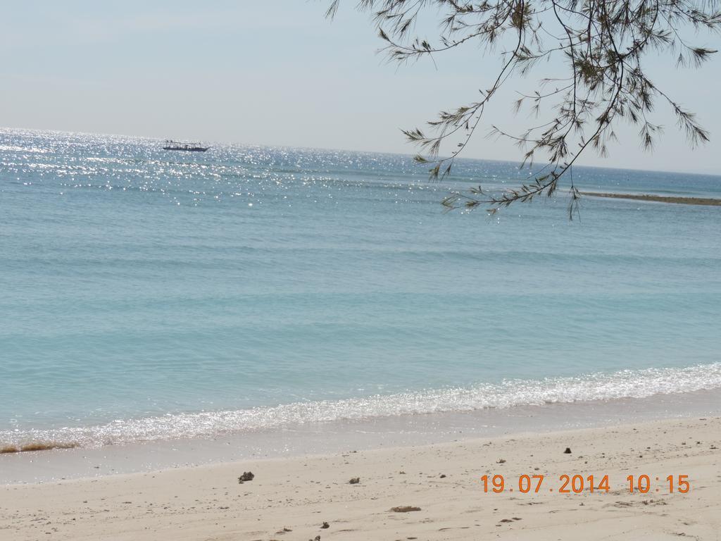 Bluecoral Bungalows Gili Meno Phòng bức ảnh